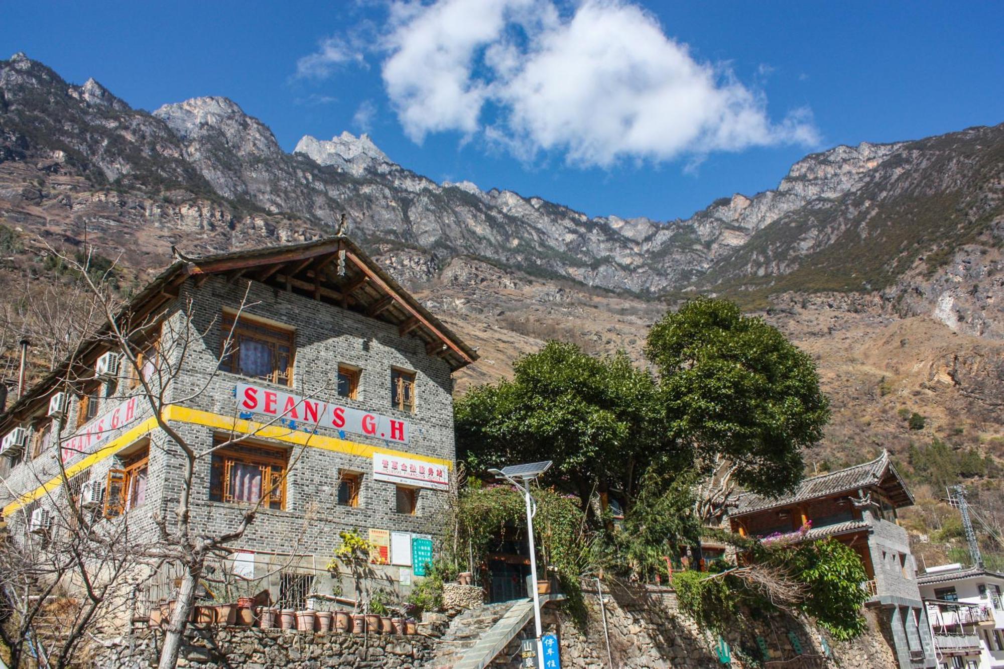 Tiger Leaping Gorge Sean'S Spring Guesthouse Shangri-La Exterior foto